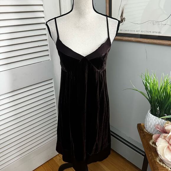 GAP Womens Dress 6 Brown Velvet Babydoll Mini V-Neck Whimsigoth Fairy Grunge - Picture 1 of 15